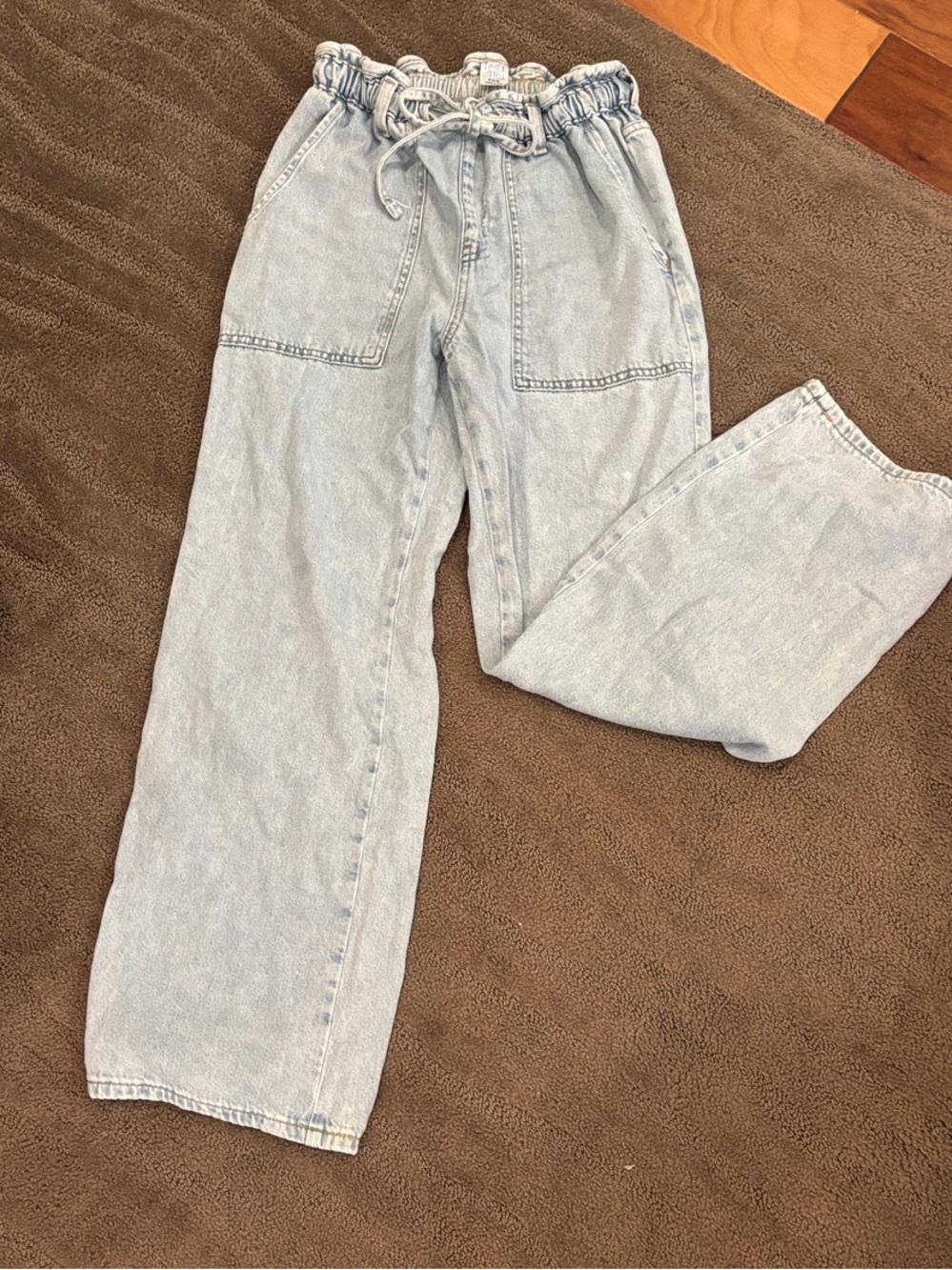Time and Tru Light Blue Relaxed Drawstring Women's Jeans